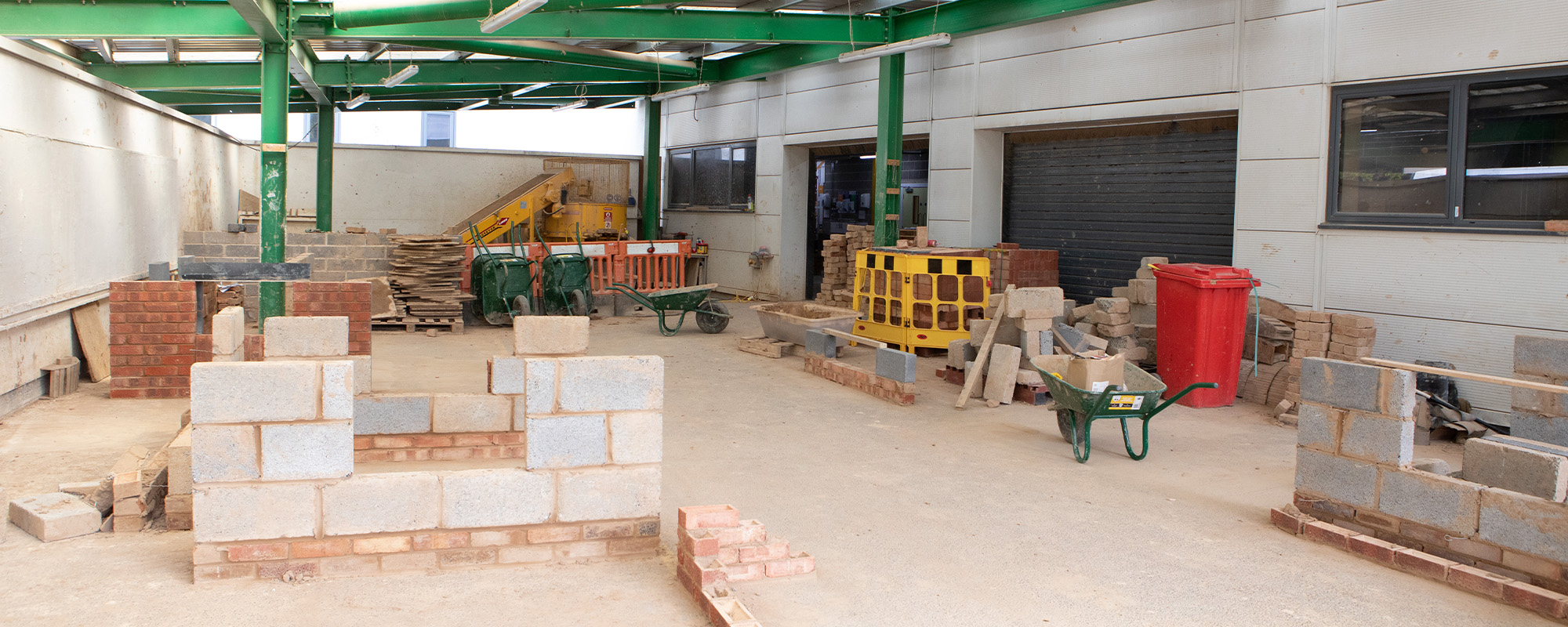 Photo of the outside bricklaying area